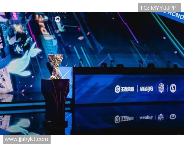 电竞新闻全明星赛特别报道揭示FPX战队不屈不挠的奋斗历程与荣耀追求 电竞新闻全明星赛特别报道揭示FPX战队不屈不挠的奋斗历程与荣耀追求